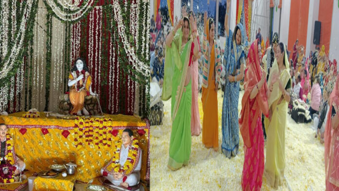Devotees played holi of flowers