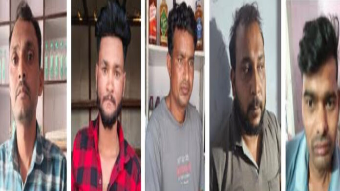 Police caught five liquor mafias: huge quantity of liquor seized