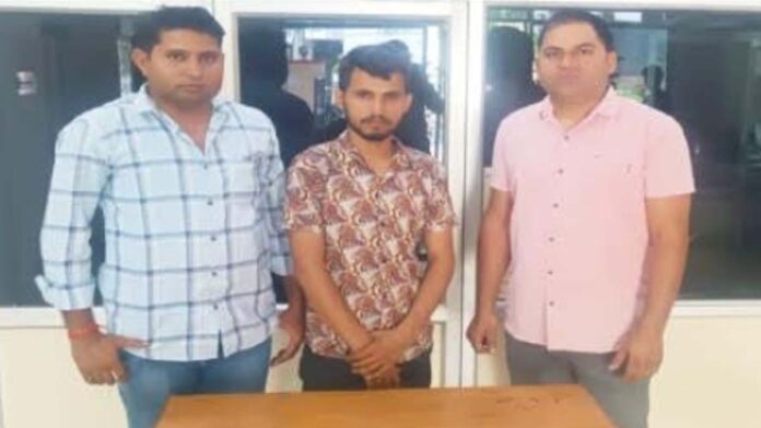 Vicious thug who stole gold and silver jewelery on the pretext of performing puja at home arrested