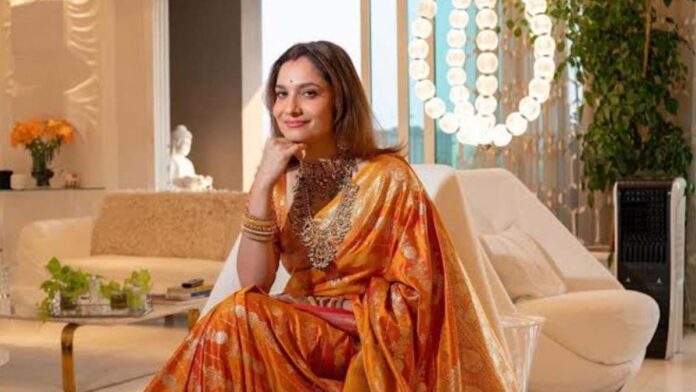 From gowns to saris: Ankita Lokhande shines as a fashion icon