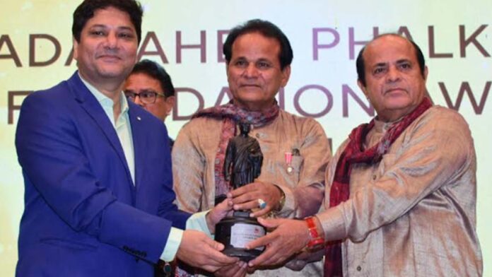 Many Bollywood celebrities honored with Dada Saheb Phalke Film Foundation Awards