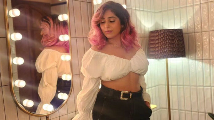 Music is air and oxygen to my lungs: Neha Bhasin