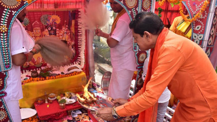 The fair of Shri Sanga Baba Bhomiya Ji Maharaj started with the Kalash Yatra