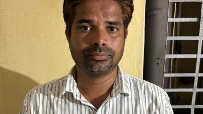 Nagar Parishad's jamadar arrested taking bribe