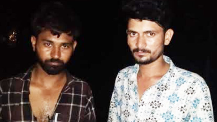 Two smugglers arrested for smuggling smack