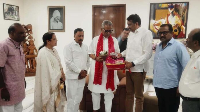 Atul Gupta made a courtesy call on the Governor of organic state Om Prakash Mathur