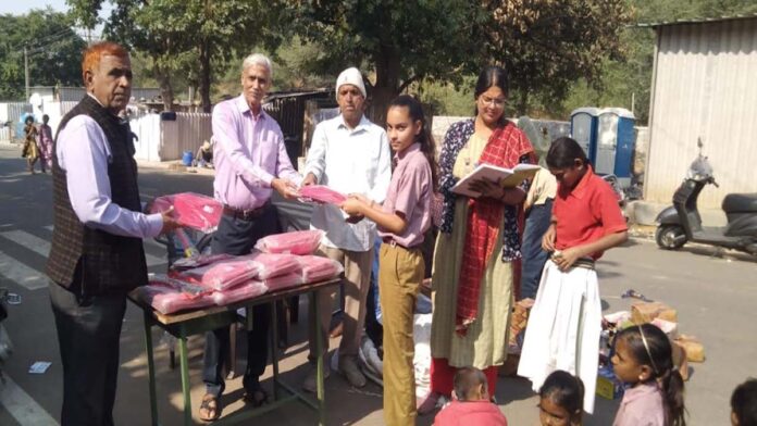 Uniforms distributed to the children of Bal Sanskar Pathshala