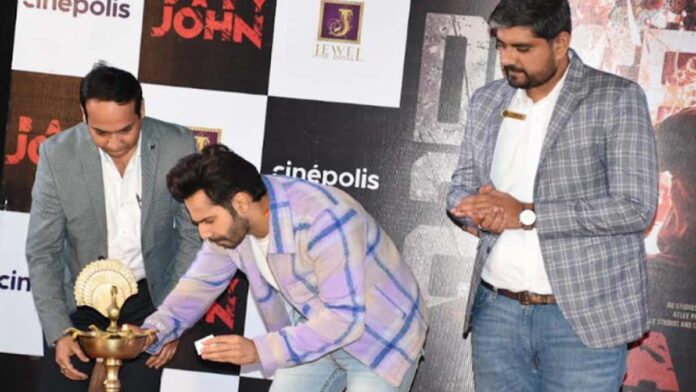 Varun Dhawan inaugurates Rajasthan's biggest multiplex by Cinepolis India in Jaipur