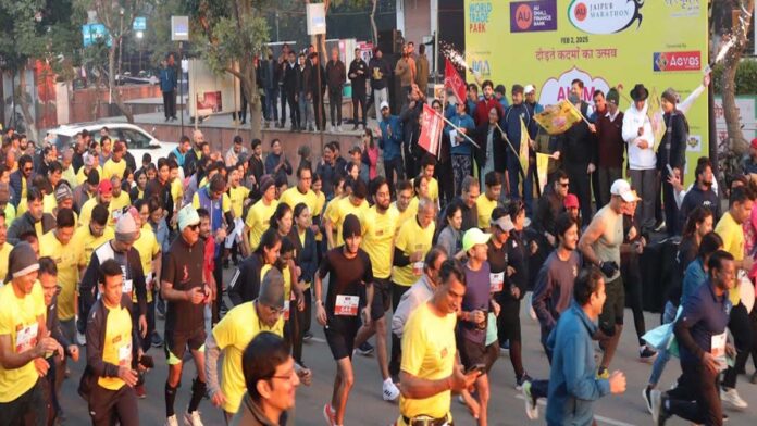 AU Jaipur Marathon got off to a great start with Welcome Run and Fitness Party