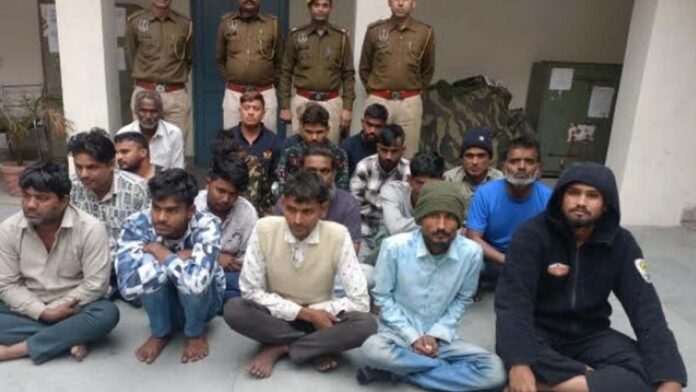 Twenty one gamblers arrested for gambling