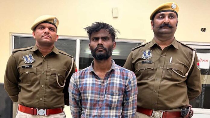 One accused arrested with a country-made pistol